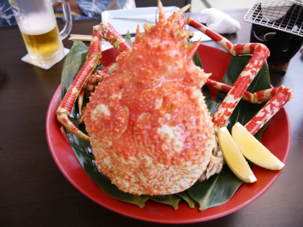 高足ガニ タカアシガニを食べた味の感想 体験談 普通の蟹とは違う美味しさ 西伊豆戸田 ははらく子とたび