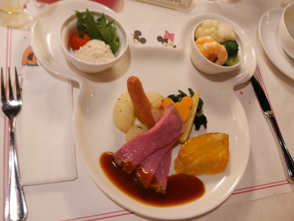 子ども連れブルーバイユーは何歳ぐらいからがいい?キッズメニューや子連れの居心地をレポ