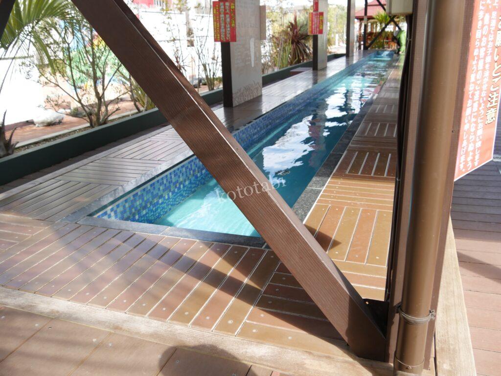 こんにゃくパーク子ども連れ旅行記ブログ|バイキングも詰め放題をせず工場見学と足湯、遊び場だけ利用の滞在時間と口コミ