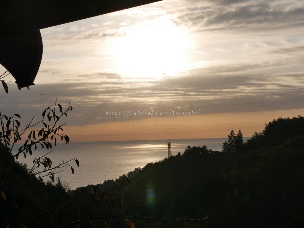 根府川のログハウス【離れのやど 星ヶ山】箱根湯河原の入口宿に小田原出身の筆者が子連れ旅|感想と口コミレビュー宿泊記ブログ