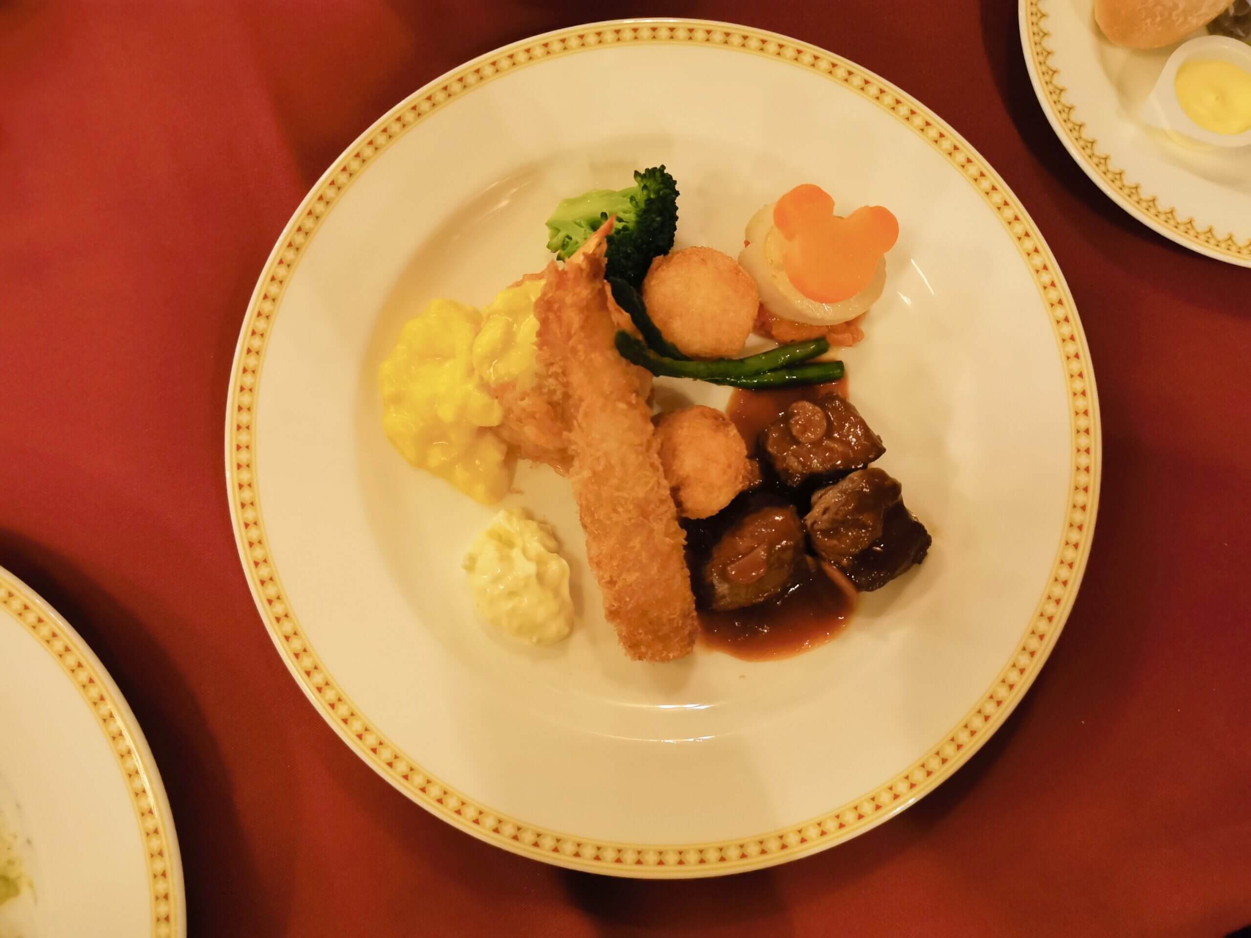 ディズニーシーの最高級レストラン マゼランズ に行ってきた コース料理の感想を口コミレポ ははらく子とたび ディズニーシーの最高級レストラン マゼランズ に行ってきた コース料理の感想を口コミレポ ははらく子とたび