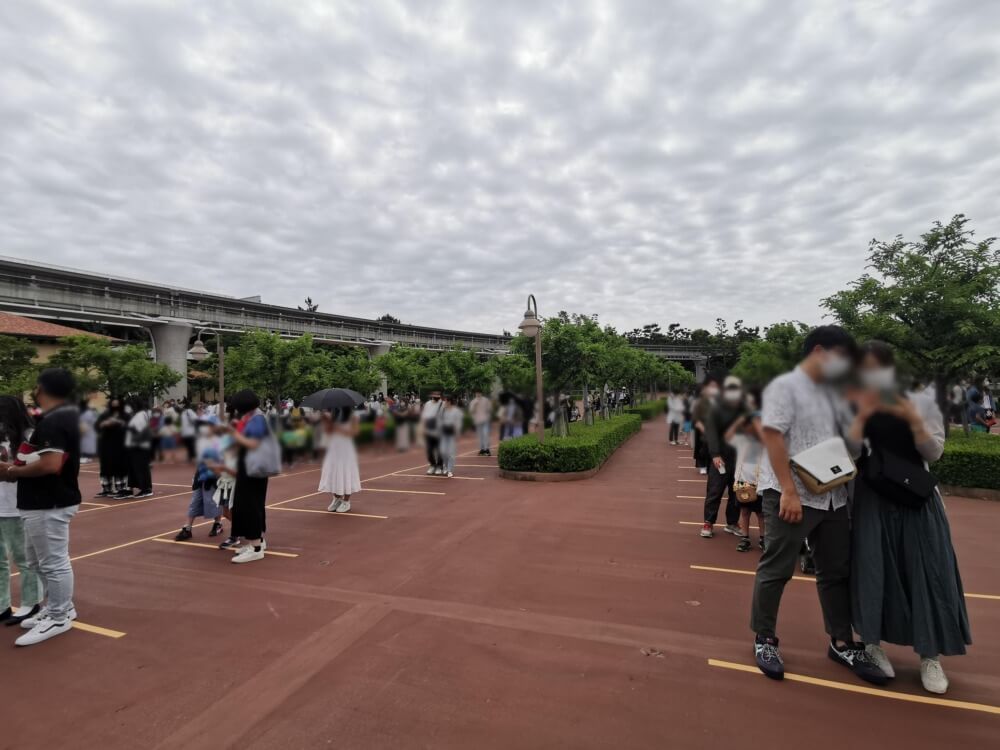 ディズニーシー5,000人の日【写真あり】どんな感じか混雑状況と待ち時間をレポ|旅行記ブログ