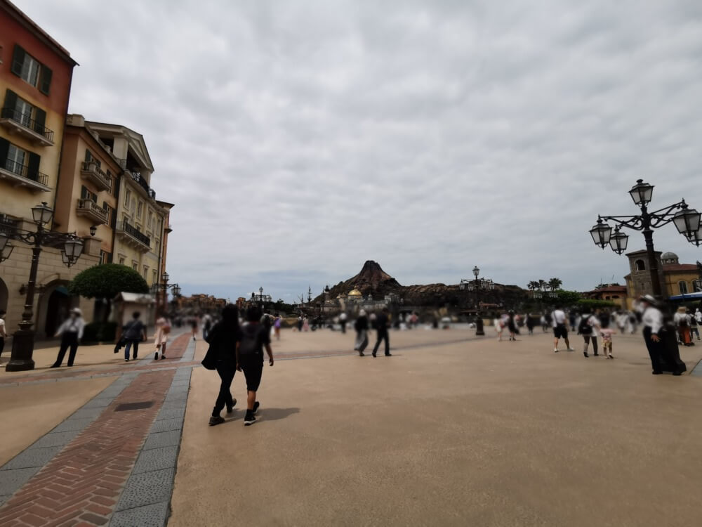ディズニーシー5,000人の日【写真あり】どんな感じか混雑状況と待ち時間をレポ|旅行記ブログ